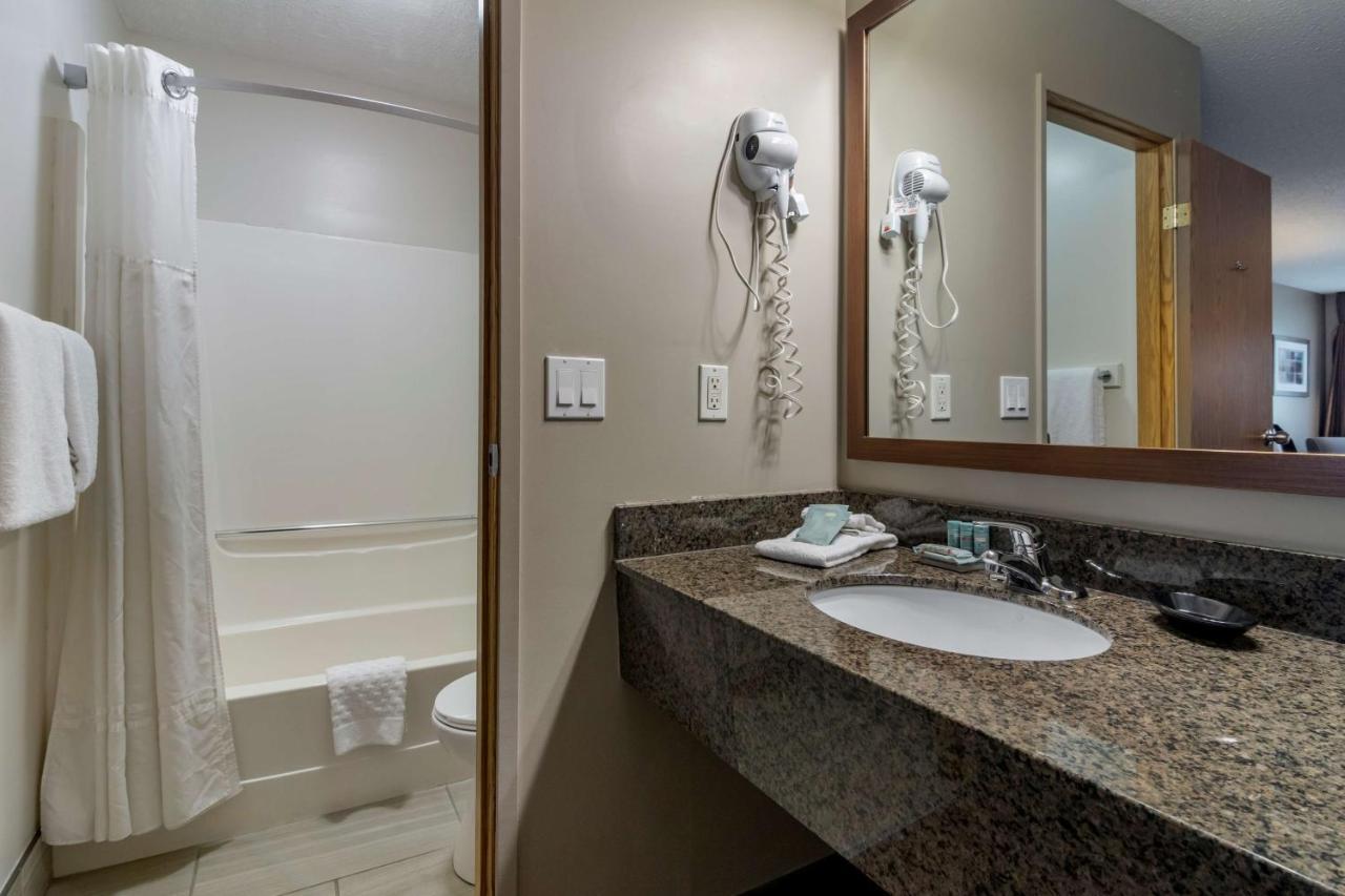 Surestay Plus Hotel By Best Western Salmon Arm Exteriér fotografie