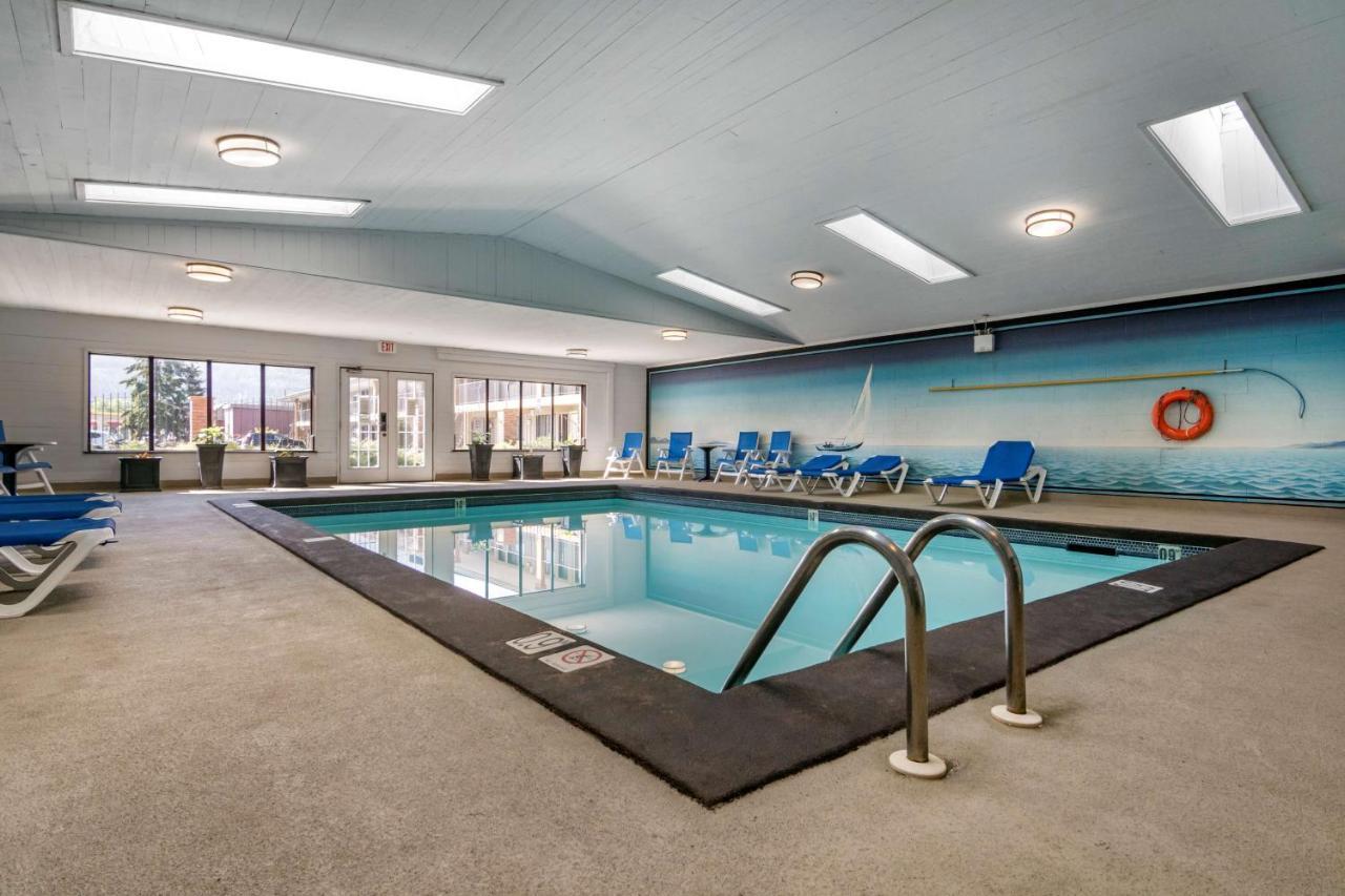 Surestay Plus Hotel By Best Western Salmon Arm Exteriér fotografie