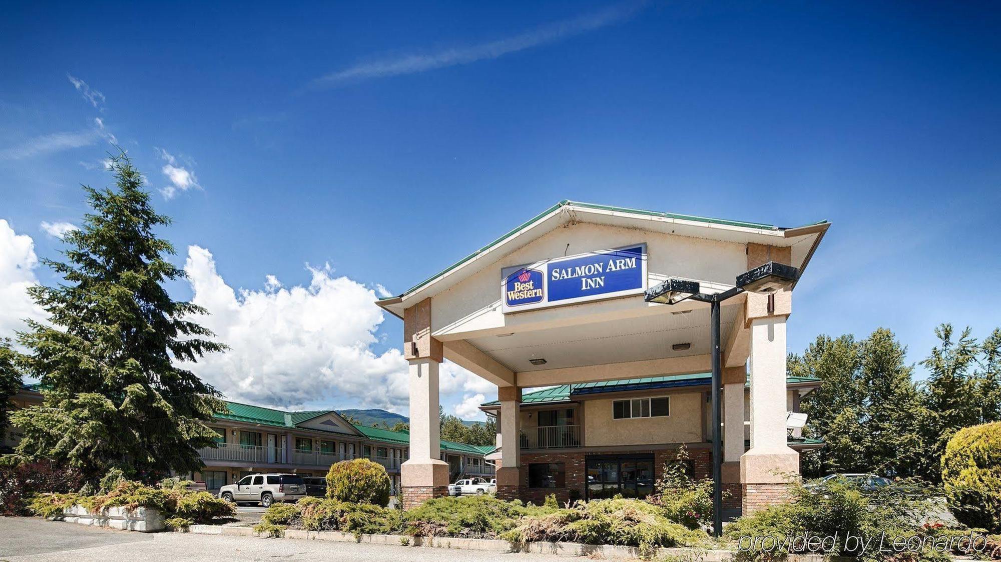 Surestay Plus Hotel By Best Western Salmon Arm Exteriér fotografie